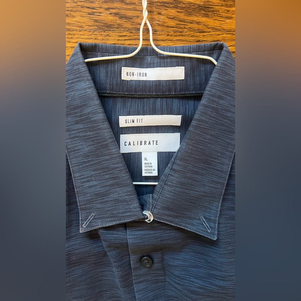 Calibrate Button down shirt - Picture 2 of 7